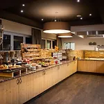 Kuhotel Steinplatte, Trademark Collection By Wyndham Hotel Waidring