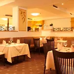 Hotel Kuhotel Steinplatte, Trademark Collection By Wyndham Waidring