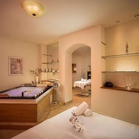 Kuhotel Steinplatte, Trademark Collection By Wyndham 酒店 4*