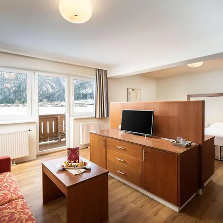 Kuhotel Steinplatte, Trademark Collection By Wyndham 4* Waidring