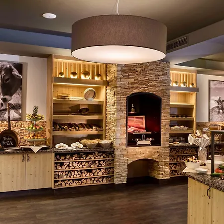 Hotel Kuhotel Steinplatte, Trademark Collection By Wyndham