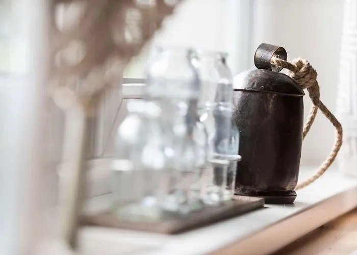 Elaya Steinplatte, Trademark By Wyndham