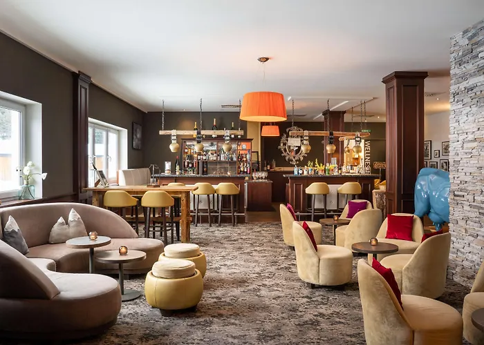 Elaya Steinplatte, Trademark By Wyndham 4*