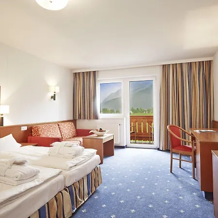 Kuhotel Steinplatte, Trademark Collection By Wyndham 4* Waidring